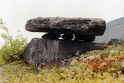 Сейд на склоне г. Нинчурт (785 м), Ловозерские тундры, 1997 г. Архив А. В. Беляева 