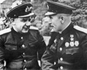 Капитан 2 ранга И. А. Колышкин и капитан 2 ранга Б. И. Скорохватов. Полярный, 1944