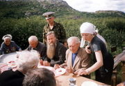 Традиционная встреча с ветеранами-рыбачинцами. 2002 Архив ПЦД 