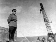 На митинге в честь закладки стана на заводе Северморпуть в 1944 г. Архив С. Н. Дащинского 