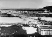 Мост через р. Печенга, построенный немцами в 1940. На заднем плане деревня Гагарка (Каккури).