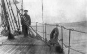 На баке бронепалубного крейсера Российского ВМФ «Варяг». Кольский залив, 1916.