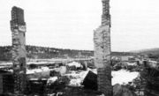 Сожженный поселок Салмиярви — следствие так называемой тактики «выжженной земли», примененной финнами при отступлении во время Зимней войны 1939–40 гг. Источник: Autere E., Liede J. Petsamon nikkeli 