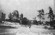 Жилые здания в погосте Из кн.: Turjanmeren Maa: Petsamon historia 1920–1944 